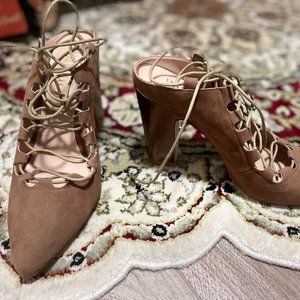 NEW never worn Billy Ella lace up heels